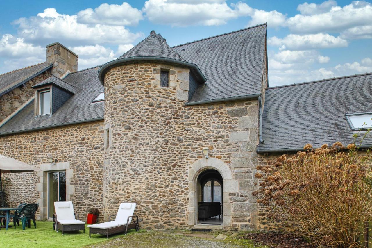 Tour Des Alleux - Maison De Maitre Pour 6 Taden エクステリア 写真