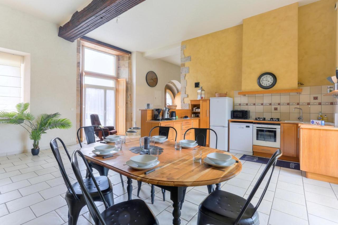 Tour Des Alleux - Maison De Maitre Pour 6 Taden エクステリア 写真